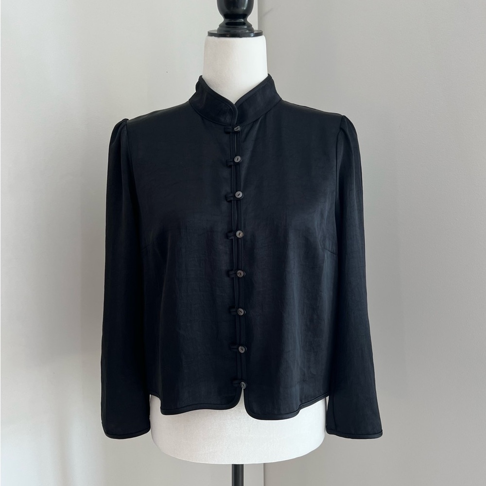Wilfred Aritzia | Silky Metallic Button Up Blouse | Small | Black